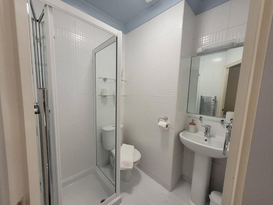 Camera Matrimoniale con Bagno Privato